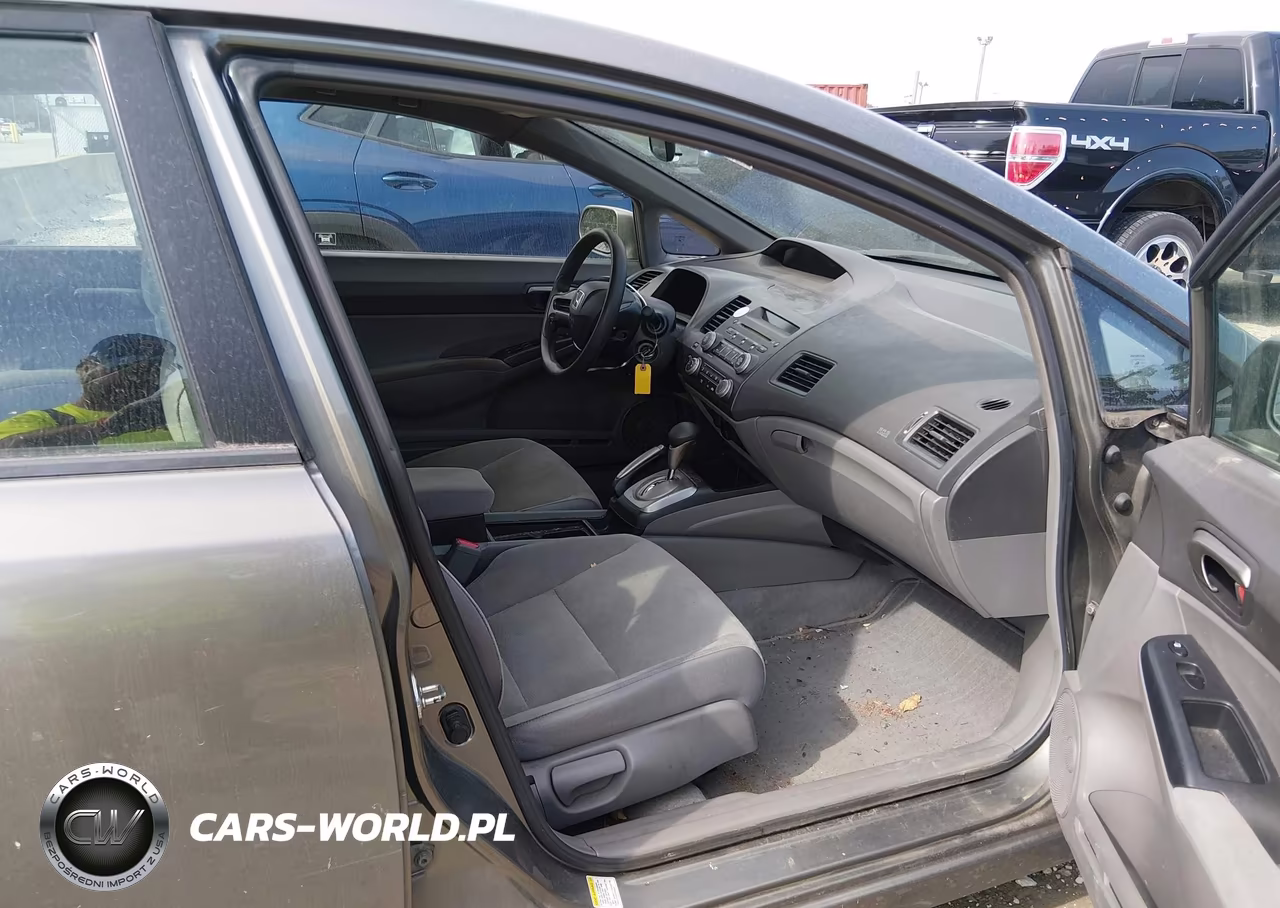 2007 Honda Civic Lx VIN:1HGFA16517L102997 - 5