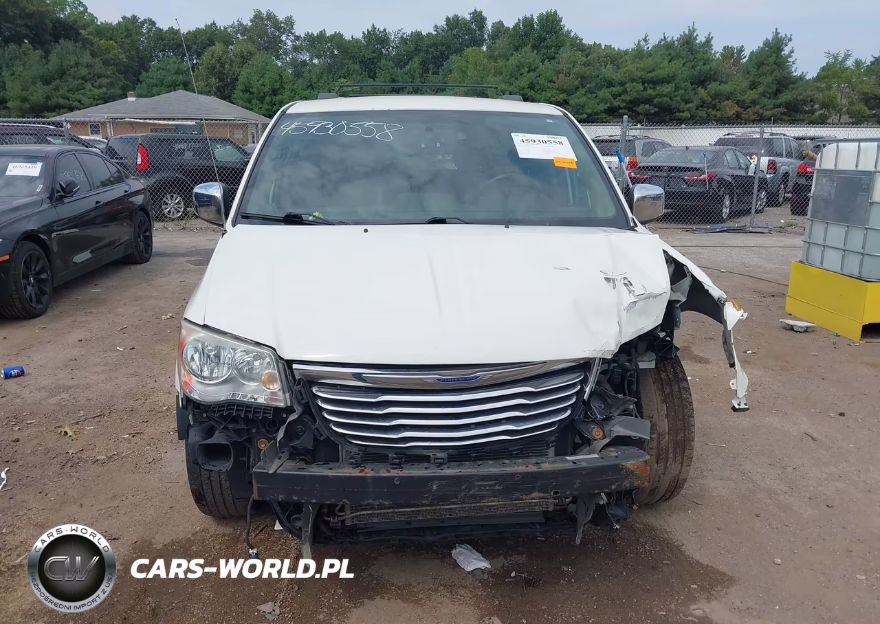 2013 Chrysler Town & Country Touring-L VIN:2C4RC1CG4DR660857 - 12