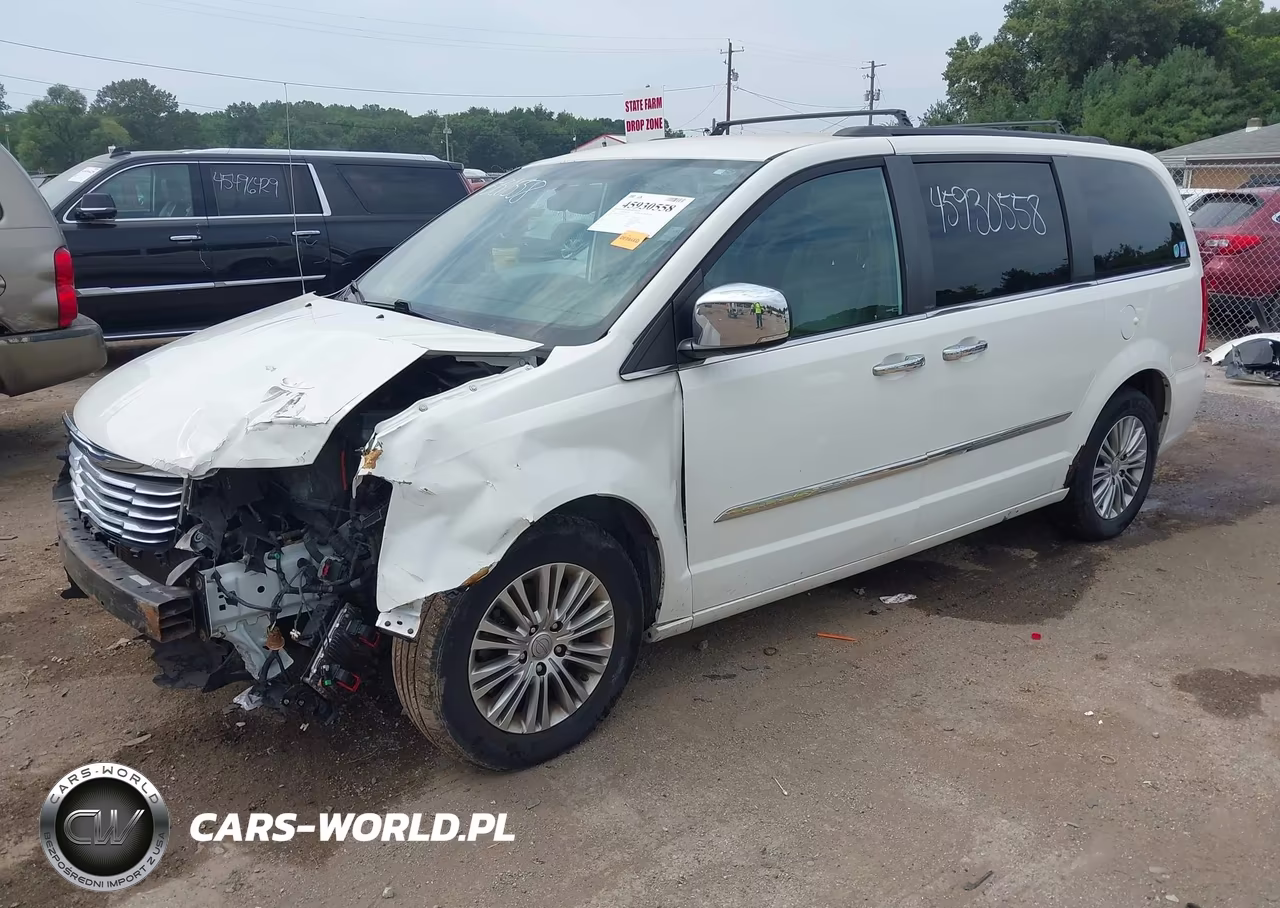 2013 Chrysler Town & Country Touring-L VIN:2C4RC1CG4DR660857 - 2