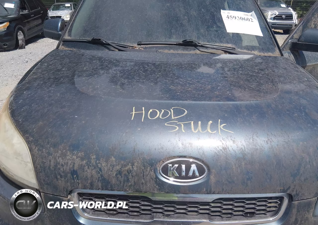 2011 Kia Soul + VIN:KNDJT2A24B7288431 - 10