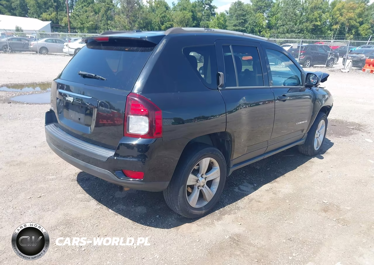 2016 Jeep Compass Sport VIN:1C4NJDBB8GD556844 - 4