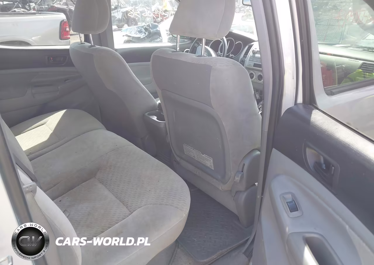 2010 Toyota Tacoma Base V6 VIN:5TEMU4FN0AZ697638 - 8
