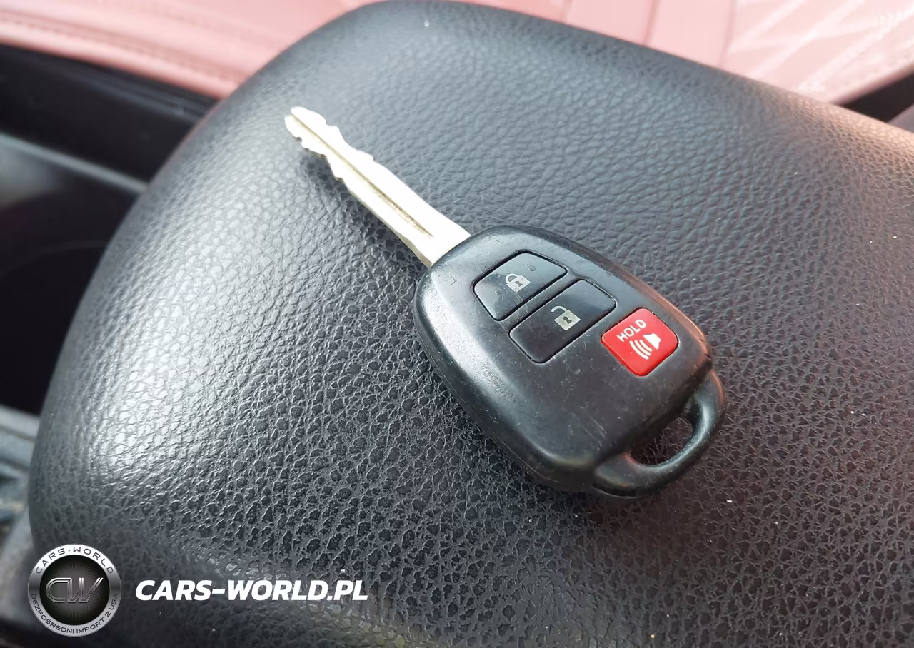 2015 Toyota Rav4 Xle VIN:2T3RFREV1FW377553 - 11