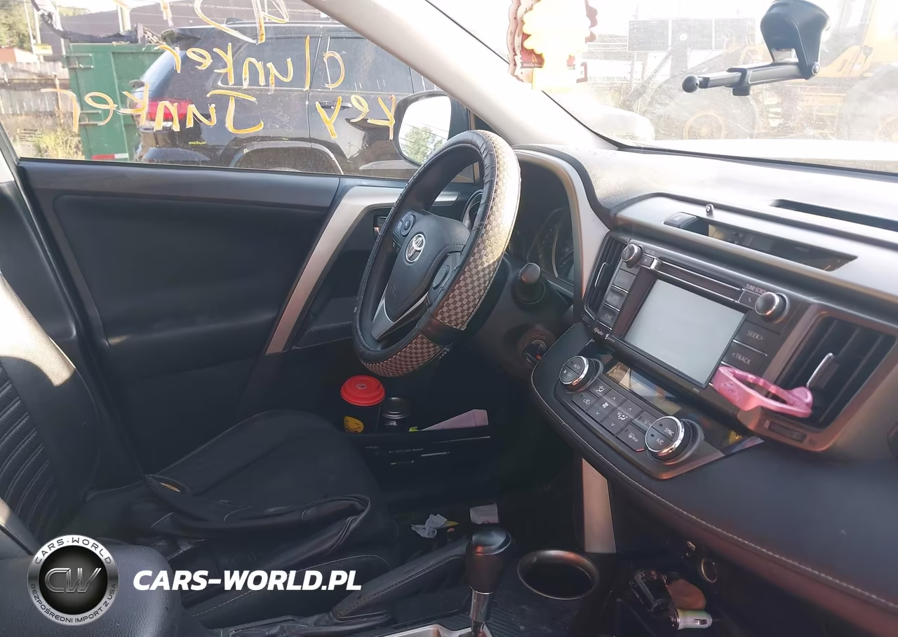 2015 Toyota Rav4 Xle VIN:2T3RFREV1FW377553 - 5