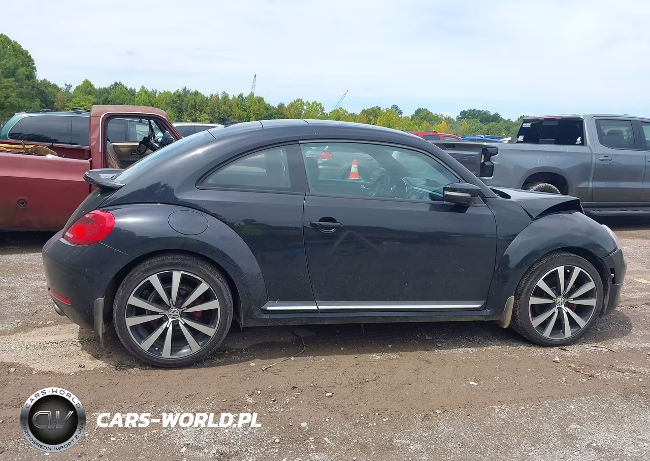 2013 Volkswagen Beetle 2.0T Turbo VIN:3VWV67AT5DM662291 - 13