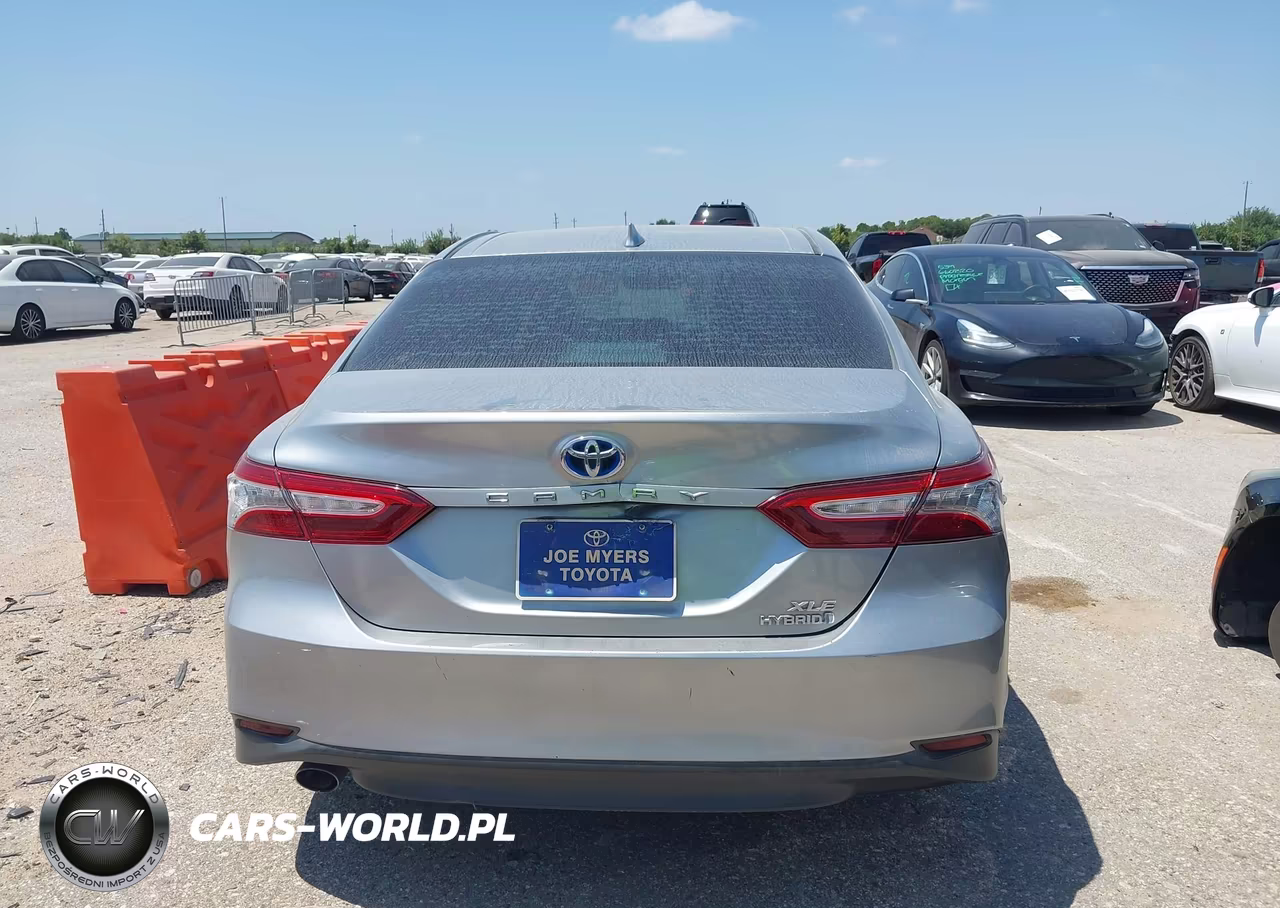 2020 Toyota Camry Xle Hybrid VIN:4T1F31AK3LU522511 - 16