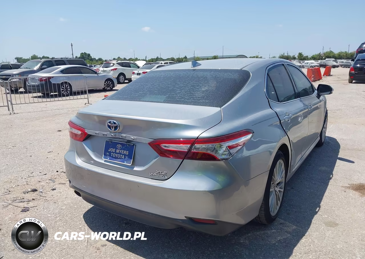 2020 Toyota Camry Xle Hybrid VIN:4T1F31AK3LU522511 - 4