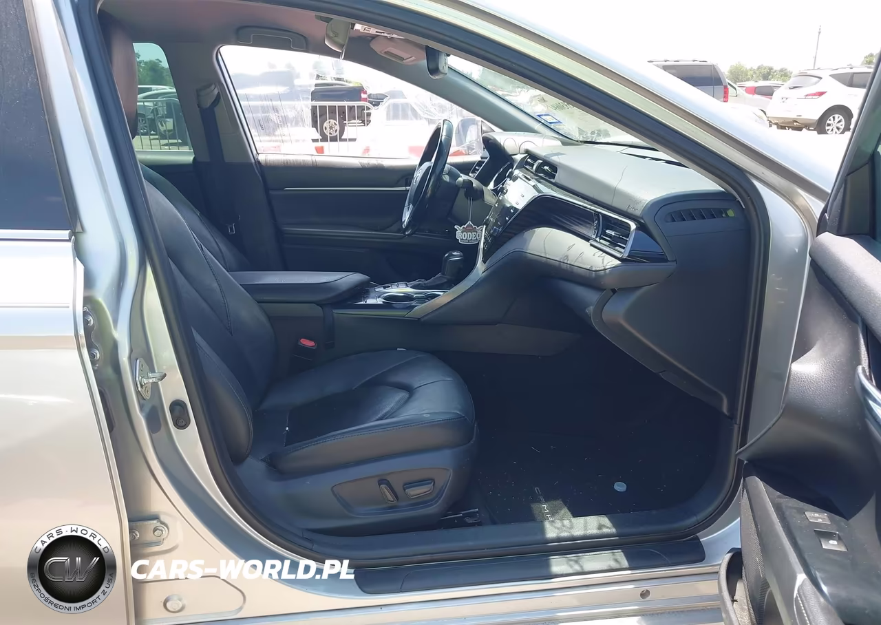 2020 Toyota Camry Xle Hybrid VIN:4T1F31AK3LU522511 - 5