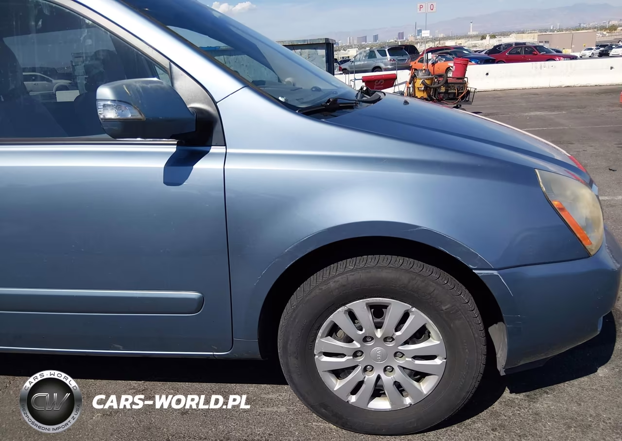 2011 Kia Sedona Lx VIN:KNDMG4C79B6365810 - 12