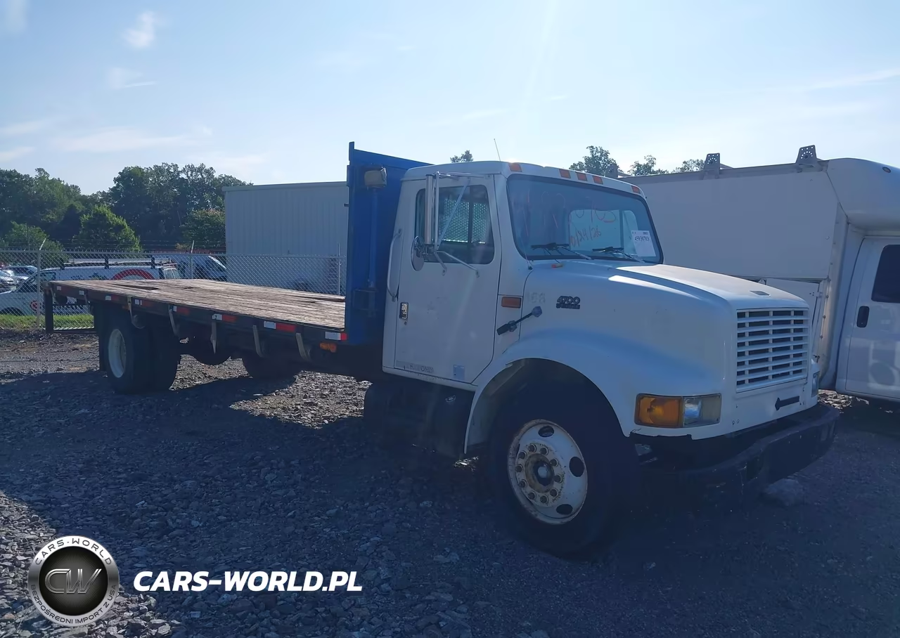 1999 International 4000 4700 – zdjęcie 1 z 15