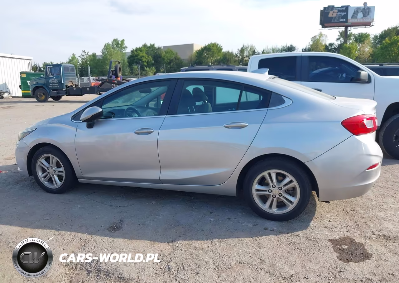 2018 Chevrolet Cruze Lt Auto VIN:1G1BE5SM6J7154480 - 14