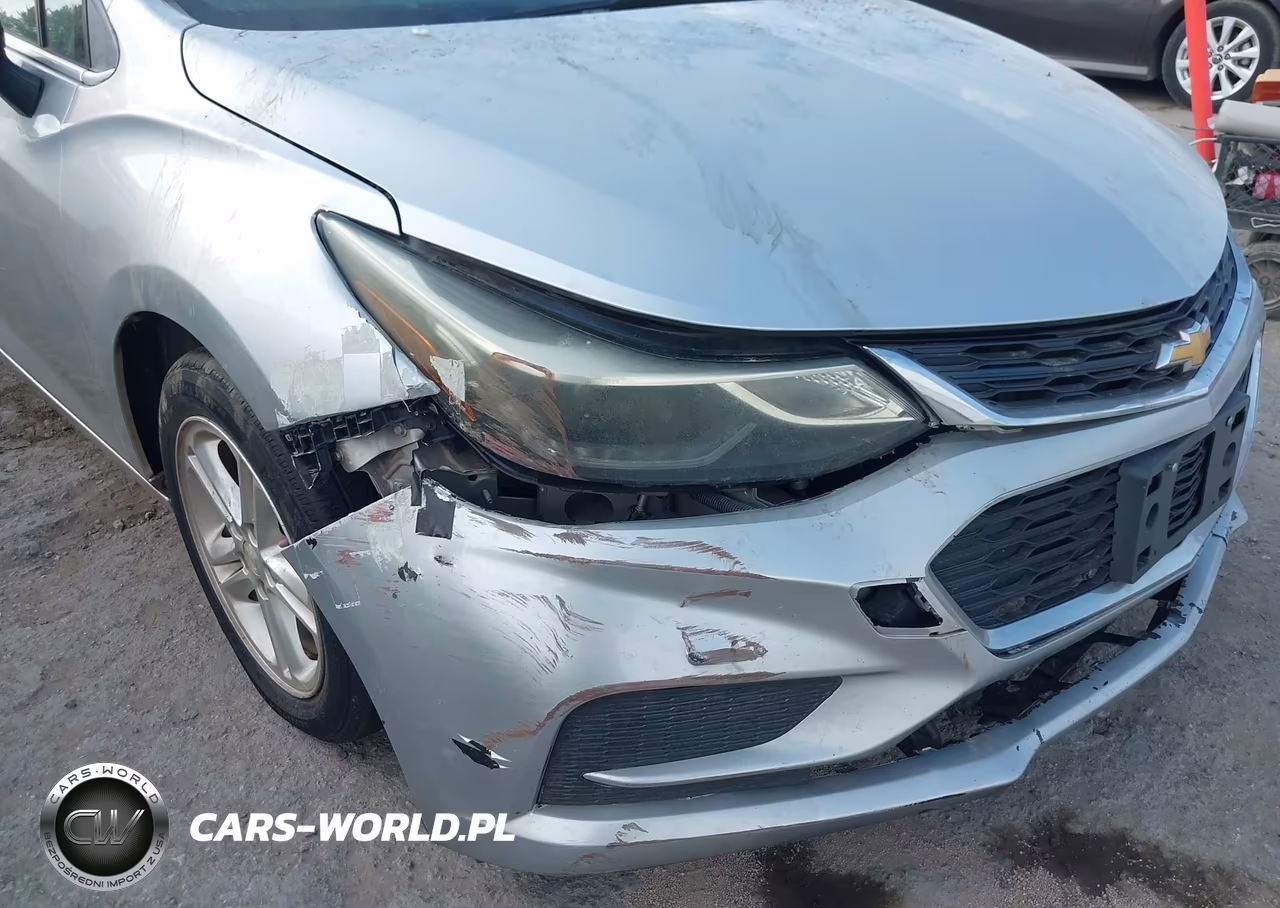 2018 Chevrolet Cruze Lt Auto VIN:1G1BE5SM6J7154480 - 6