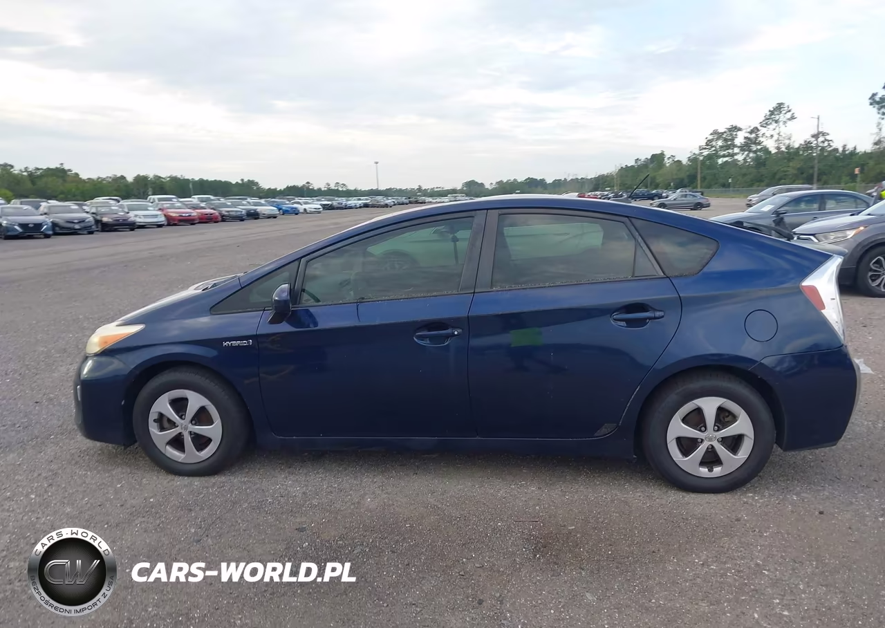 2012 Toyota Prius Three VIN:JTDKN3DU6C1506343 - 14