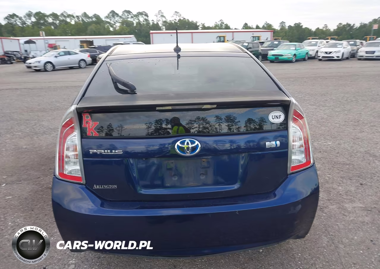 2012 Toyota Prius Three VIN:JTDKN3DU6C1506343 - 16