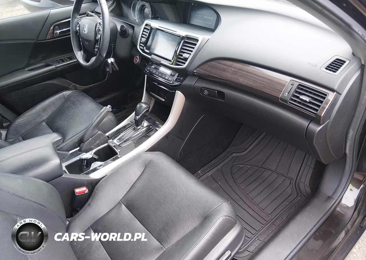 2016 Honda Accord Touring VIN:1HGCR3F96GA022598 - 5