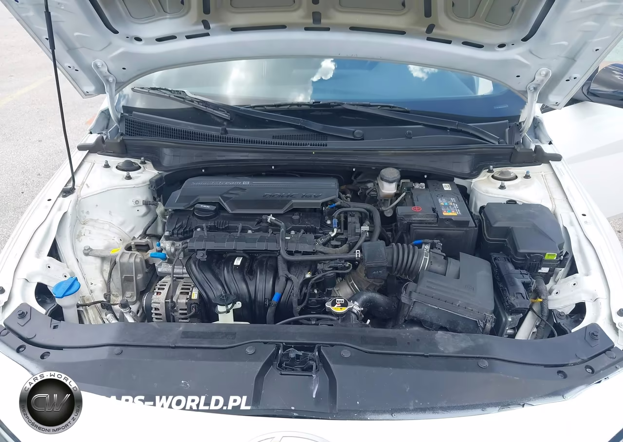 2025 Hyundai Elantra Sel Sport VIN:KMHLM4DG9SU932432 - 10