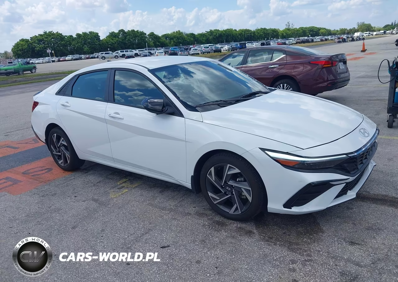 2025 Hyundai Elantra Sel Sport VIN:KMHLM4DG9SU932432 - 18