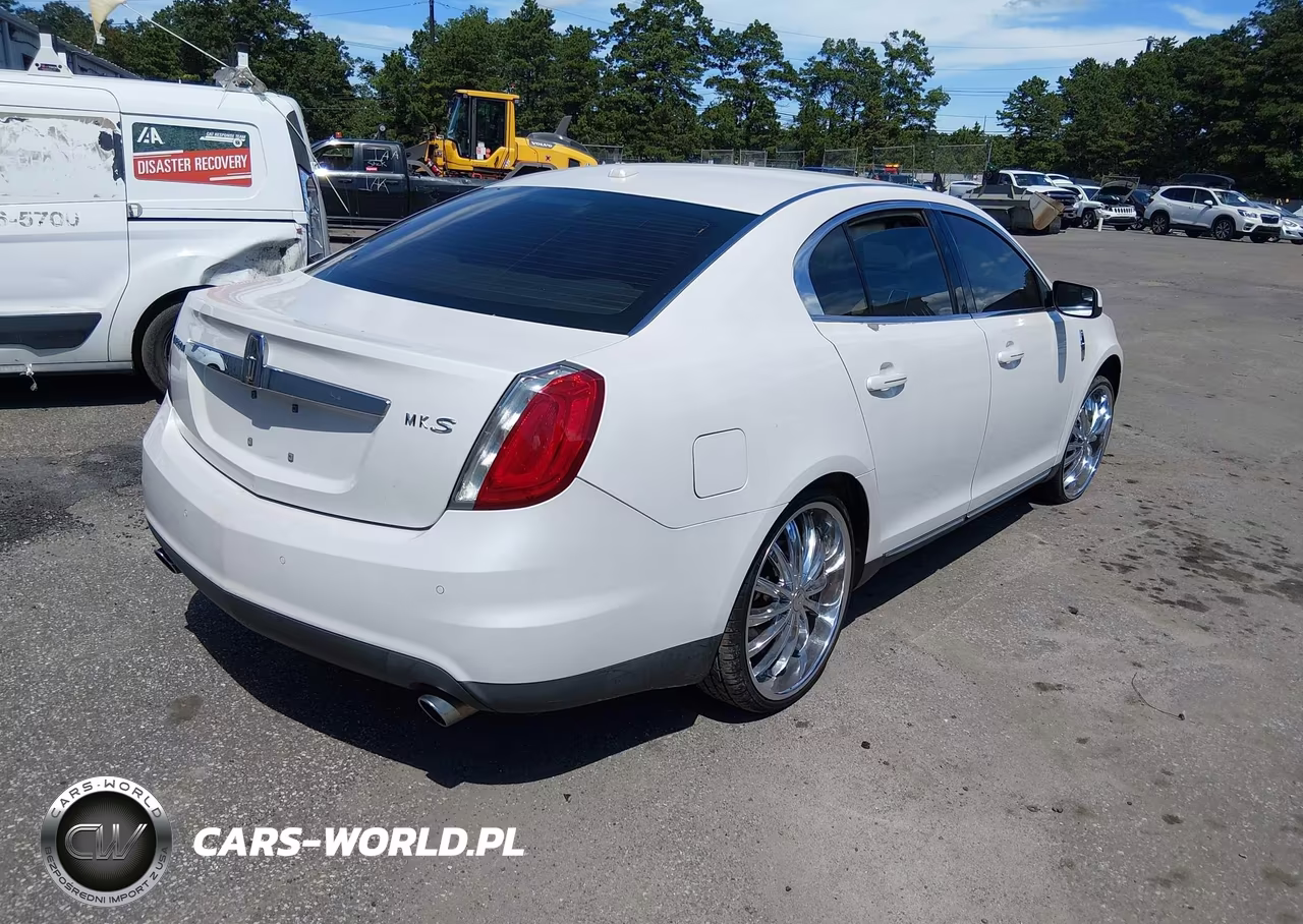 2011 Lincoln Mks VIN:1LNHL9DR3BG600413 - 4