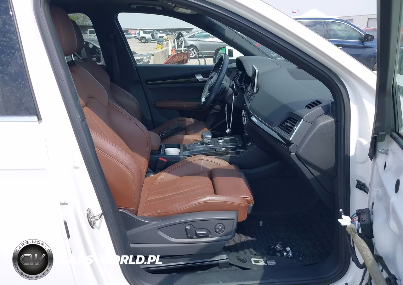 2018 Audi Q5 2.0T Premium-2.0T Tech Premium VIN:WA1CNAFY9J2095613 - 5