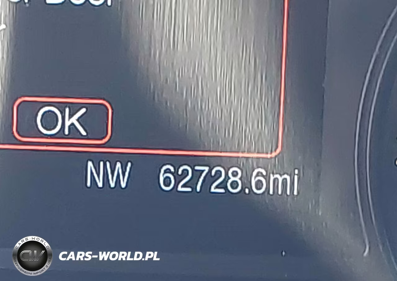 2018 Ford Explorer VIN:1FM5K8B83JGB95338 - 15
