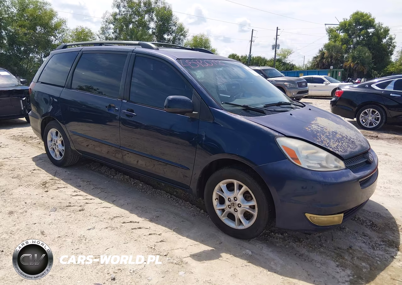 2005 Toyota Sienna Xle – zdjęcie 1 z 12