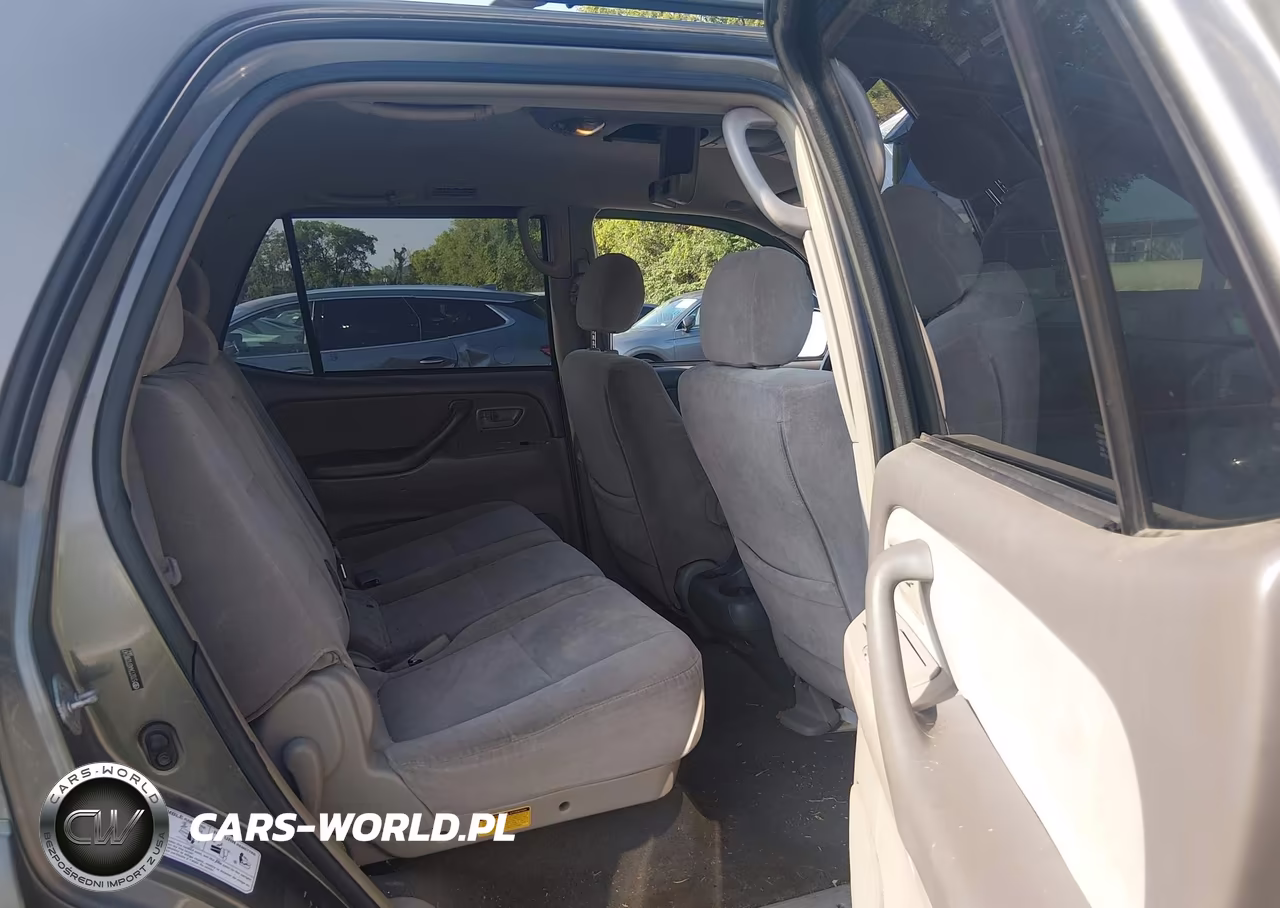 2007 Toyota Sequoia Sr5 VIN:5TDZT34A07S286247 - 8