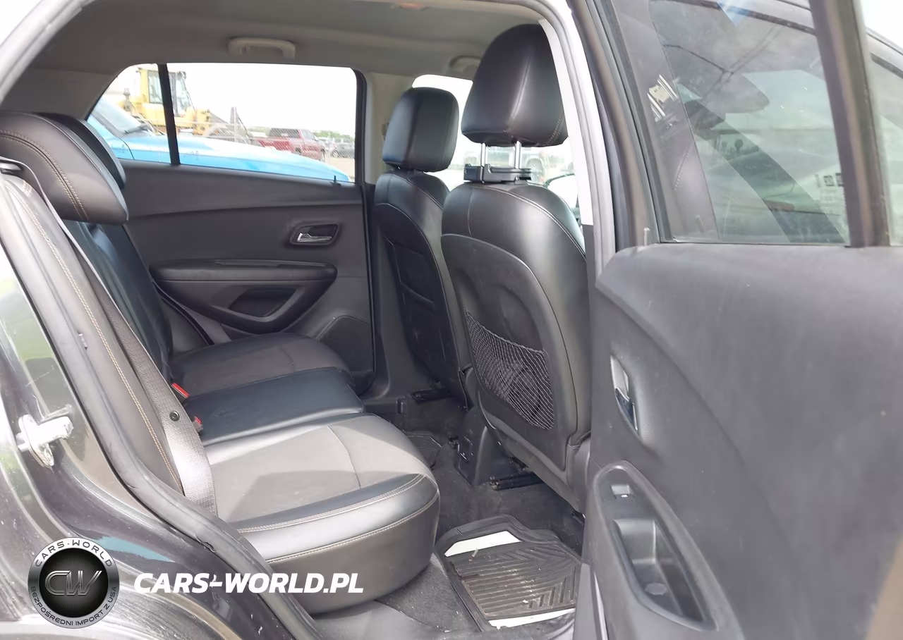 2018 Chevrolet Trax Lt VIN:KL7CJLSB2JB677595 - 8