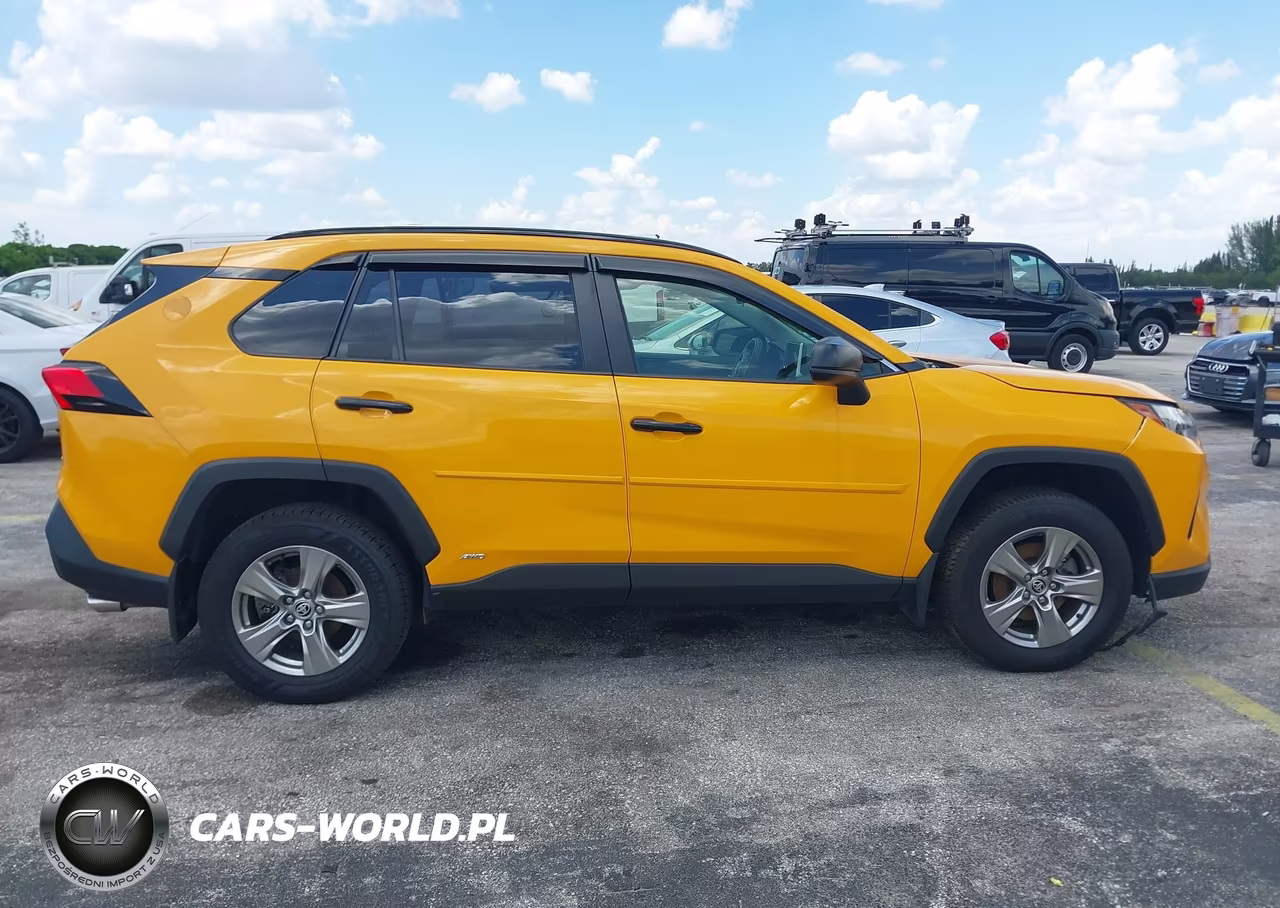 2023 Toyota Rav4 Hybrid Le VIN:JTMLWRFV2PD187036 - 12