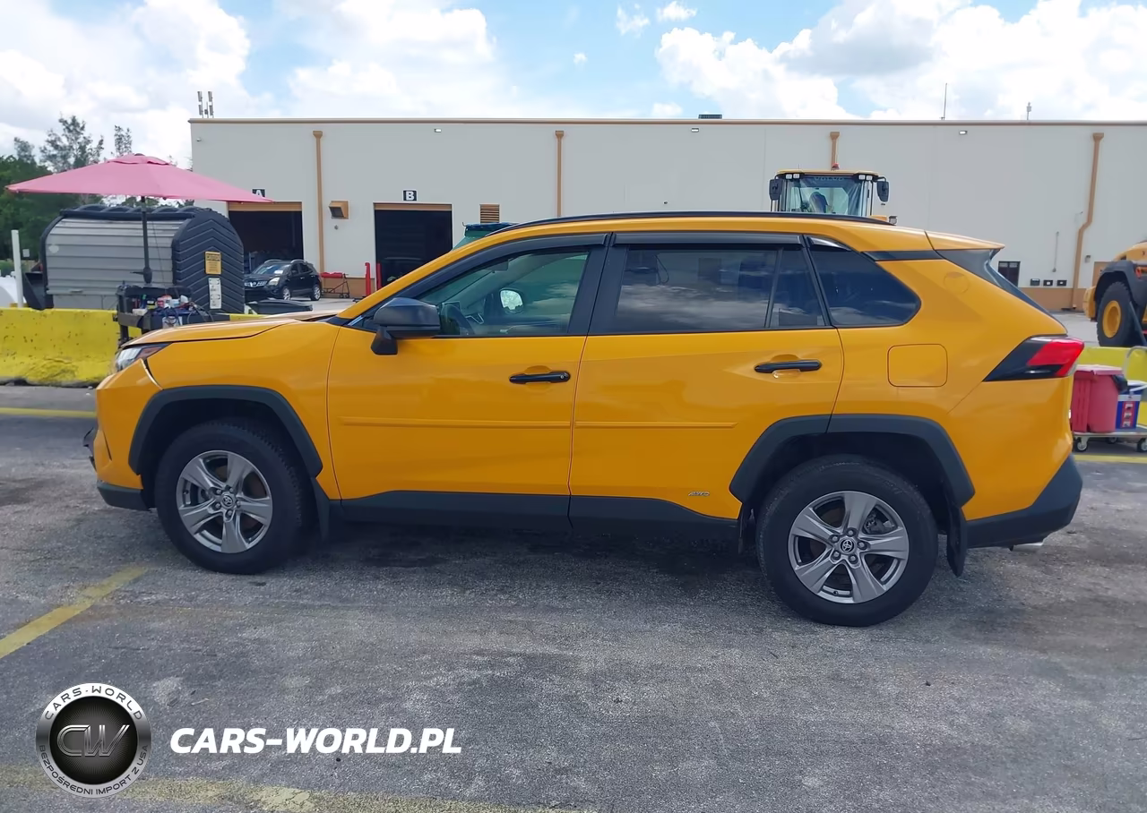 2023 Toyota Rav4 Hybrid Le VIN:JTMLWRFV2PD187036 - 13