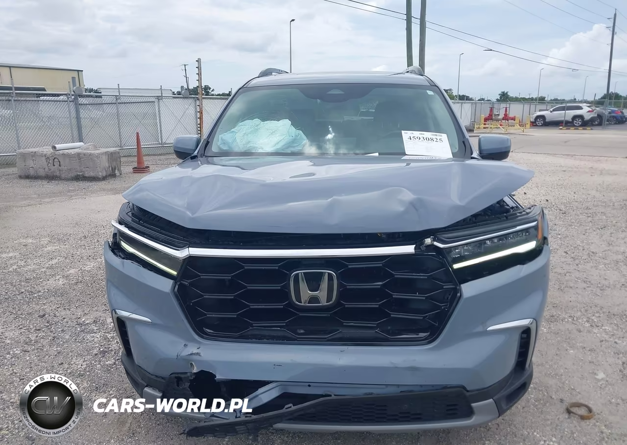 2024 Honda Pilot Touring VIN:5FNYG2H75RB009108 - 12