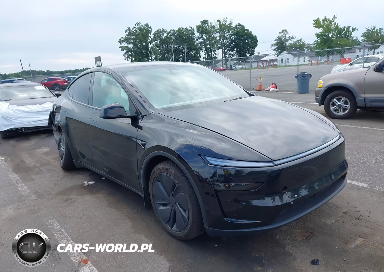 2026 Tesla Model Y Premium-Rear-Wheel Drive – zdjęcie 1 z 15