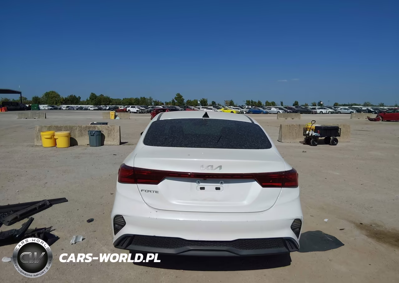 2023 Kia Forte Lxs VIN:3KPF24AD8PE515004 - 17