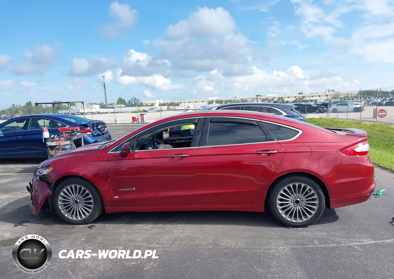 2014 Ford Fusion Hybrid Titanium VIN:3FA6P0RU0ER239220 - 15