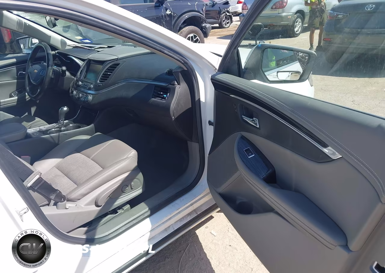 2019 Chevrolet Impala Lt VIN:1G11Z5SA7KU115194 - 5