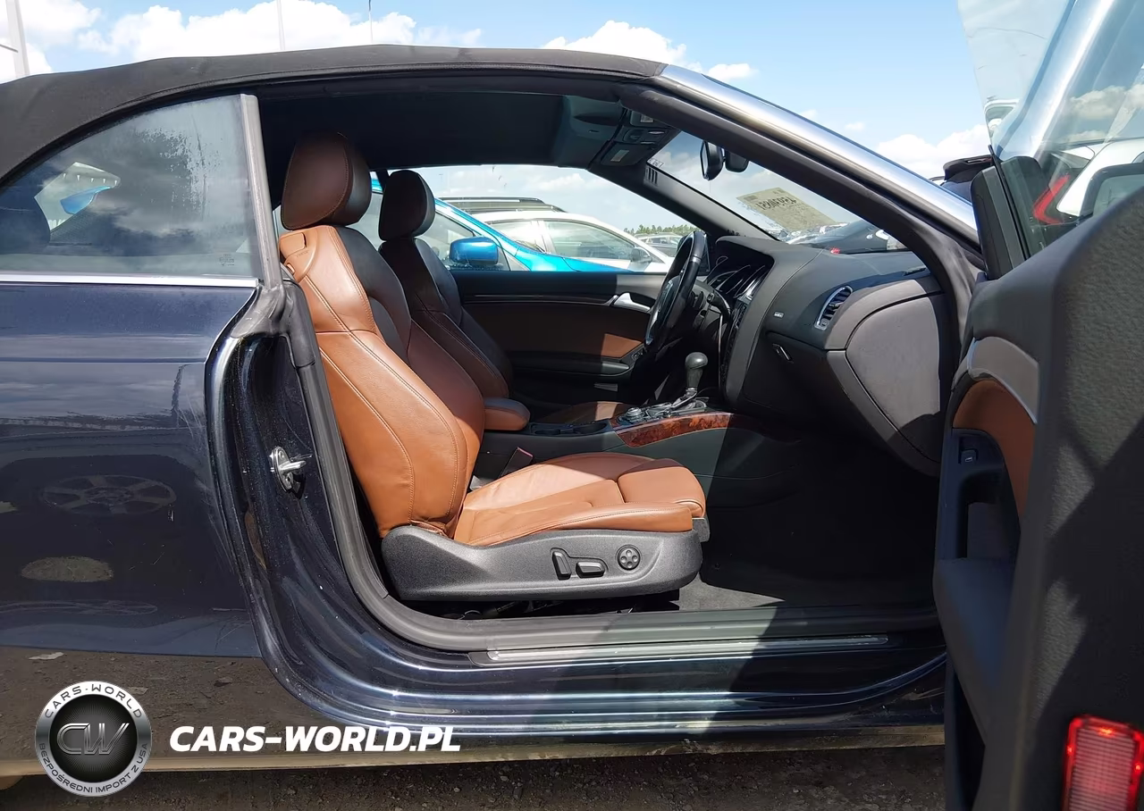 2012 Audi A5 2.0T Premium VIN:WAUVFAFH1CN002299 - 5