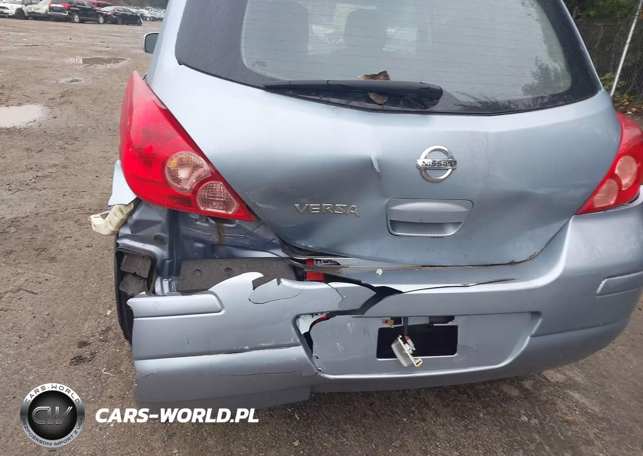 2011 Nissan Versa 1.8S VIN:3N1BC1CP8BL374685 - 13