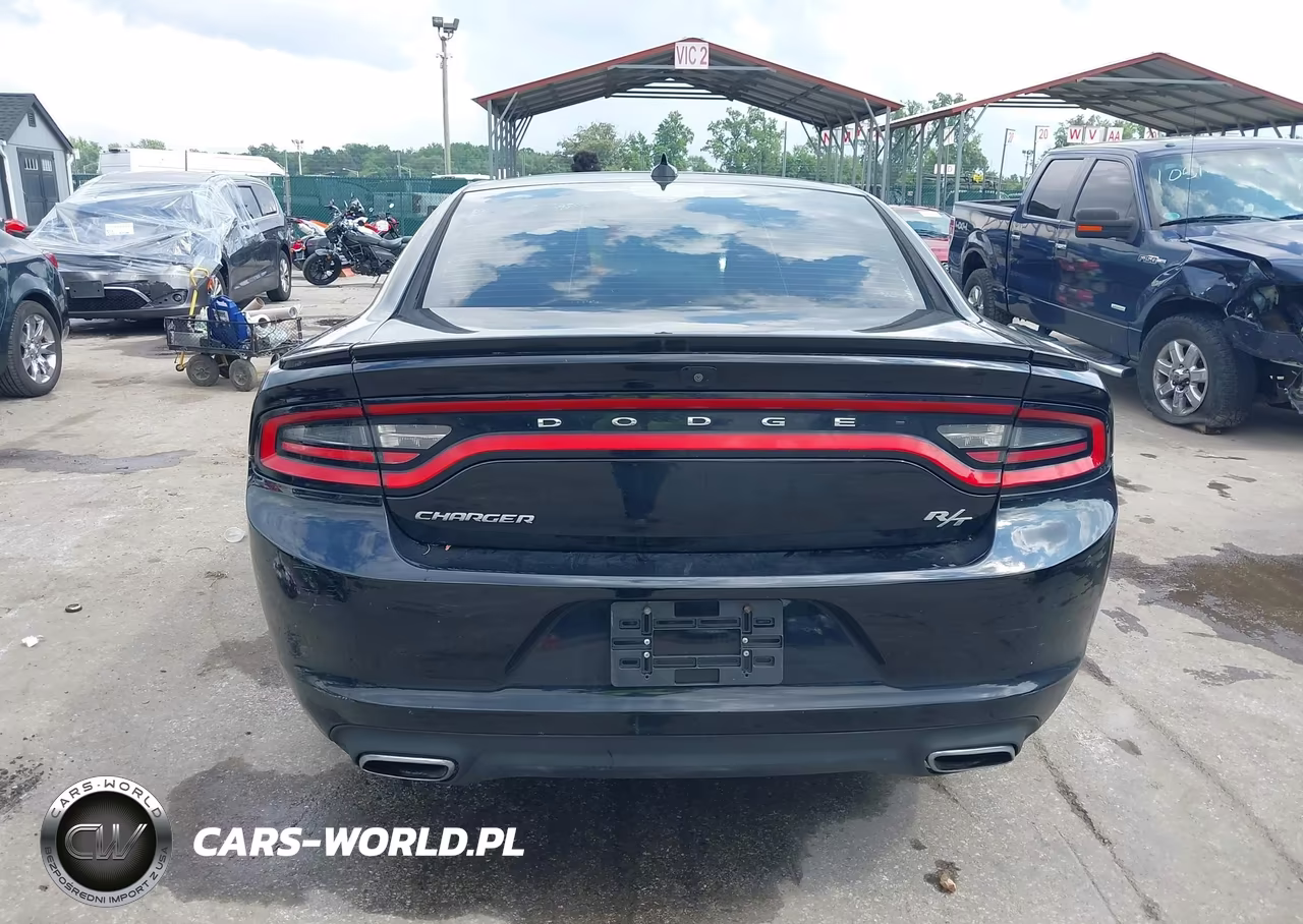 2015 Dodge Charger R-T VIN:2C3CDXCTXFH907220 - 16