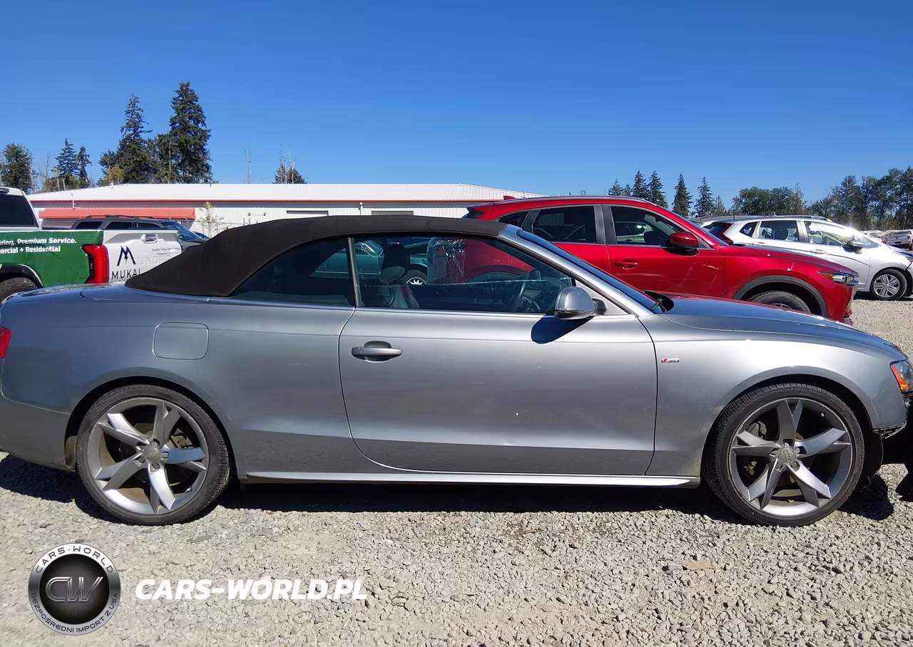 2011 Audi A5 2.0T Premium VIN:WAUWFAFHXBN005298 - 13