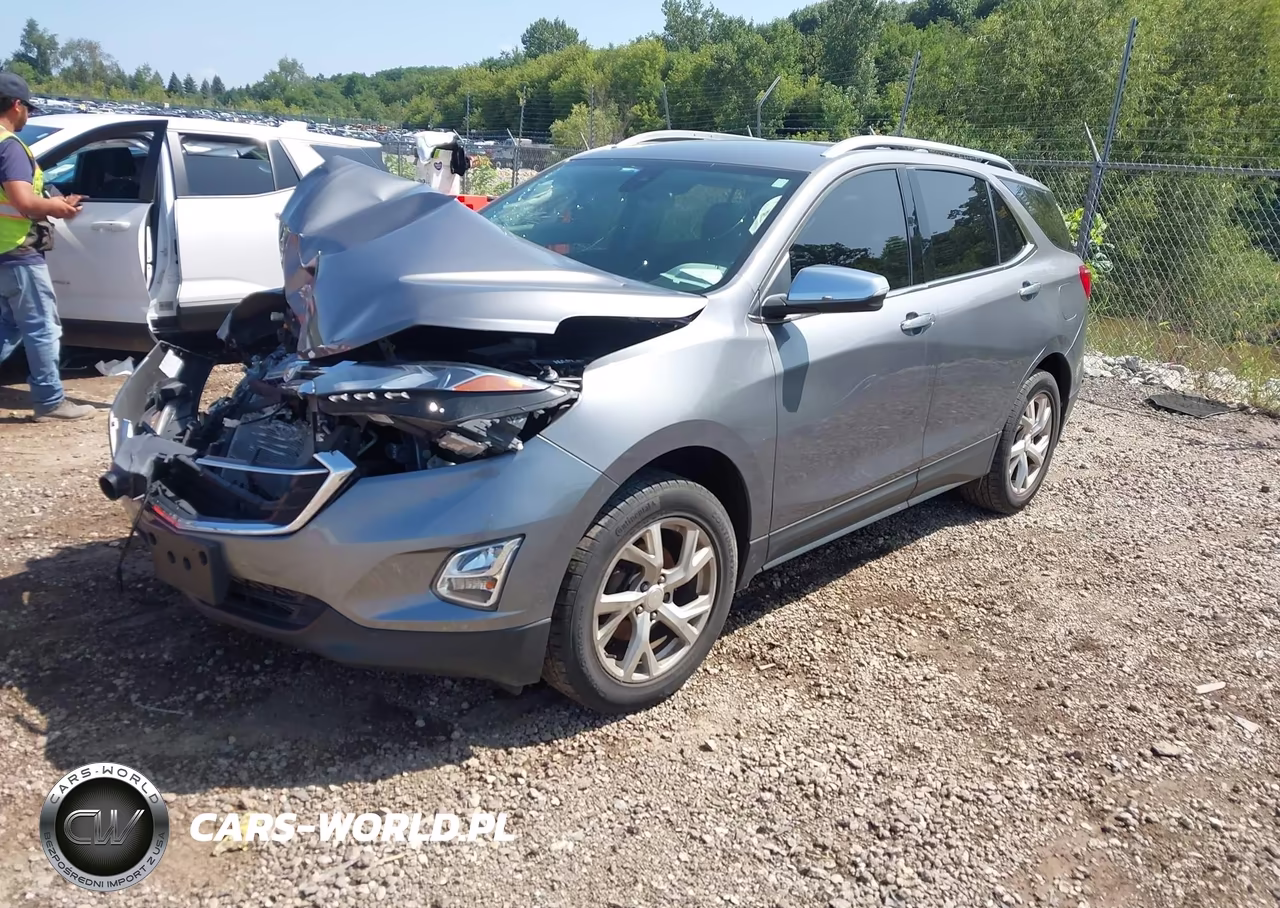 2018 Chevrolet Equinox Premier VIN:3GNAXVEV6JL179352 - 2