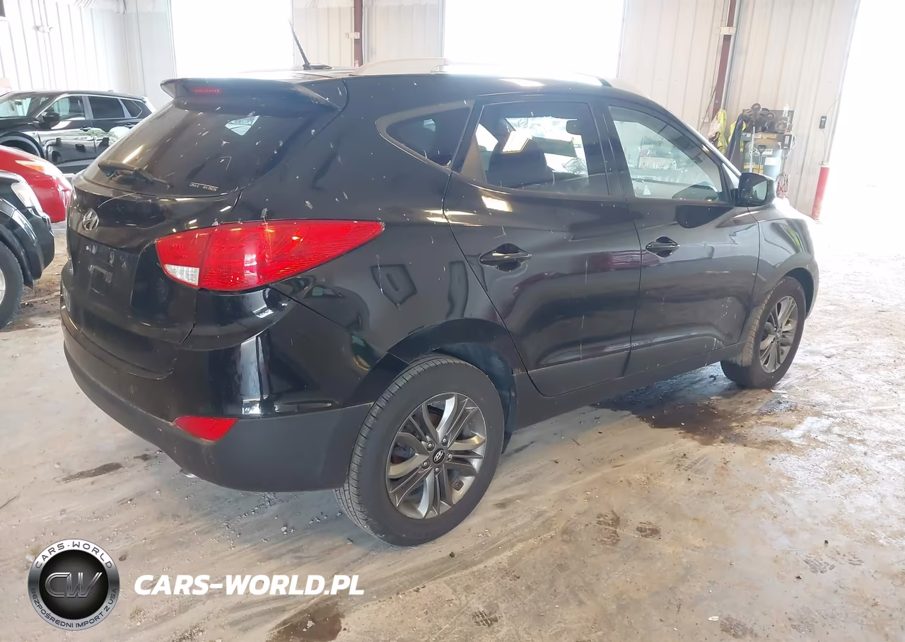 2014 Hyundai Tucson Se VIN:KM8JU3AG5EU860669 - 4