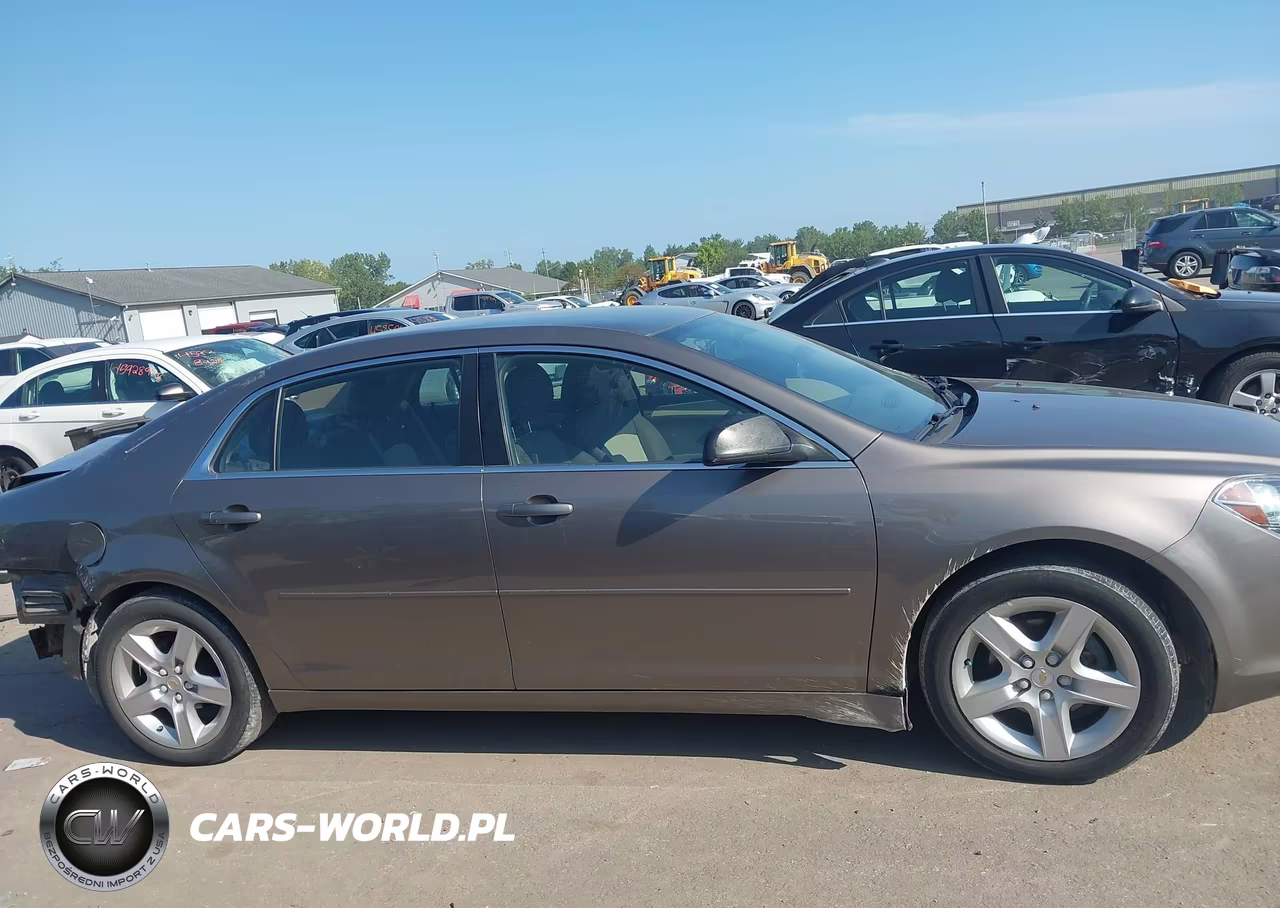 2011 Chevrolet Malibu Ls VIN:1G1ZB5E12BF111948 - 14