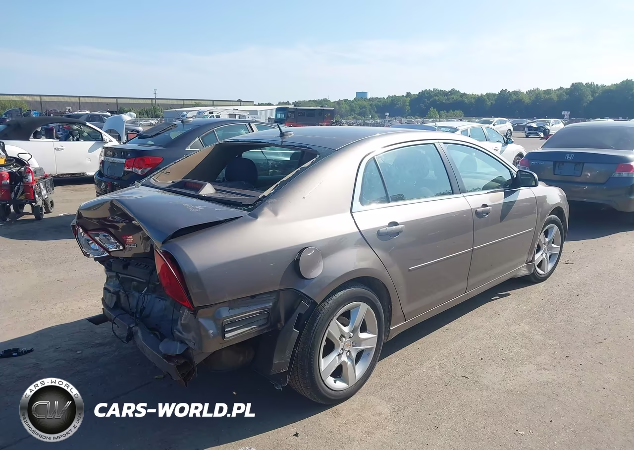 2011 Chevrolet Malibu Ls VIN:1G1ZB5E12BF111948 - 4