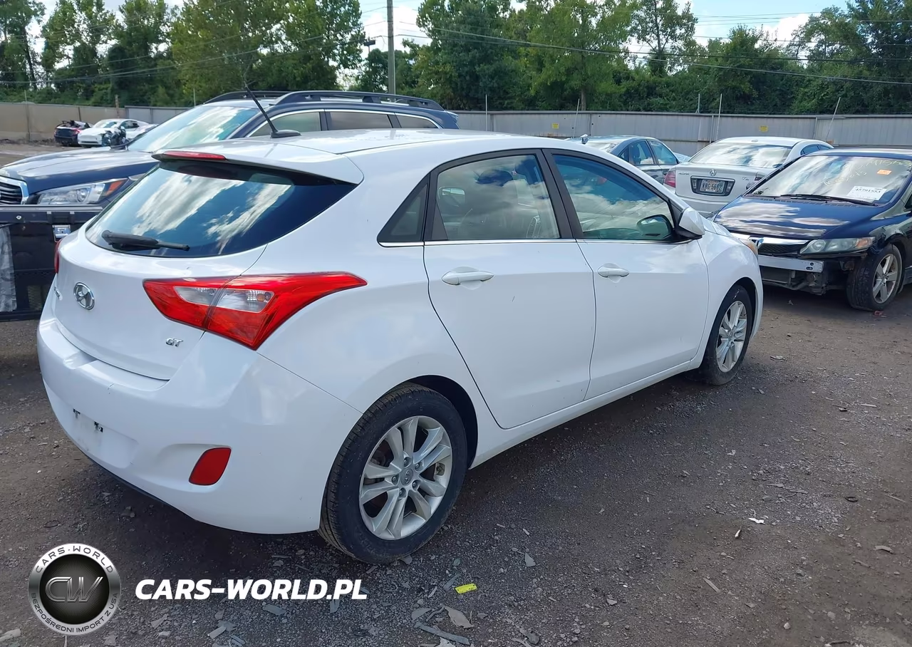 2014 Hyundai Elantra Gt VIN:KMHD35LH2EU170914 - 4