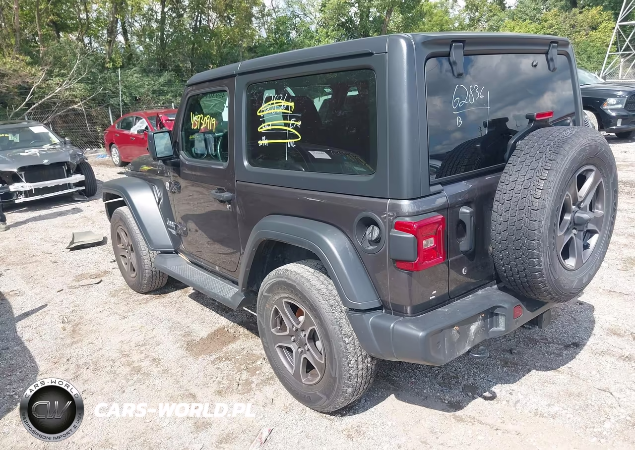 2018 Jeep Wrangler Sport S 4X4 VIN:1C4GJXAG5JW161412 - 3