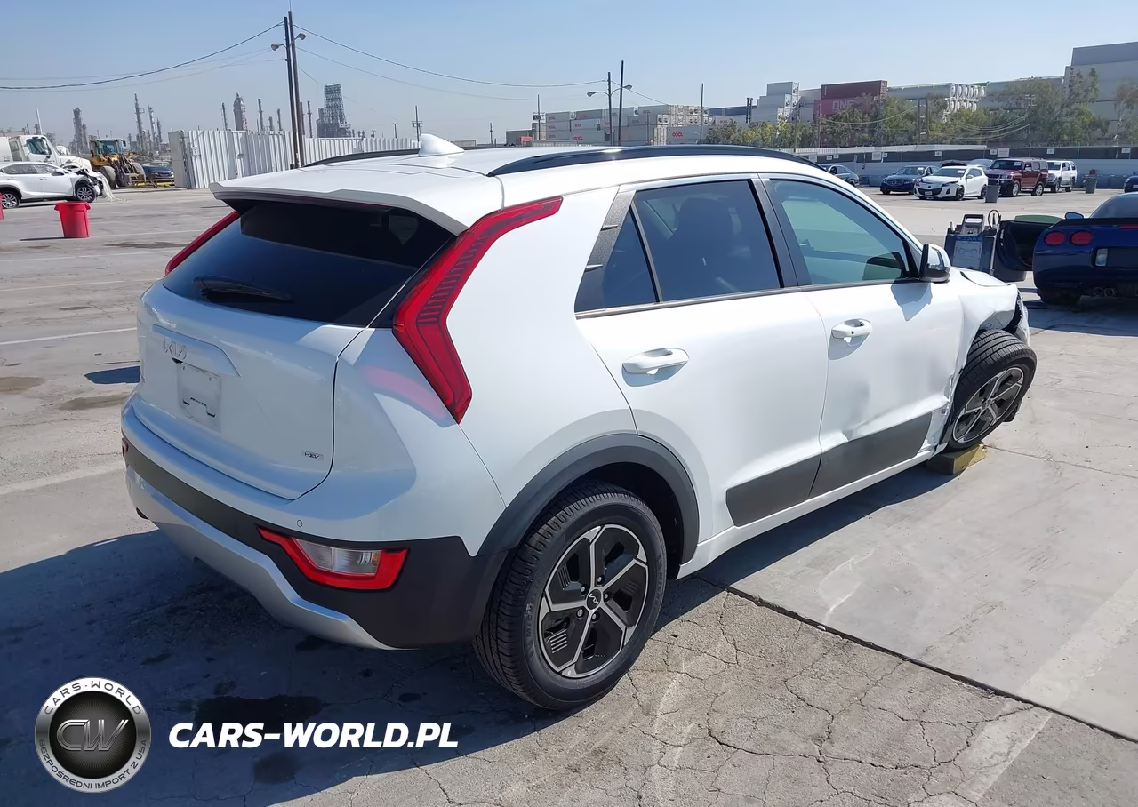 2023 Kia Niro Ex VIN:KNDCR3LE4P5078144 - 4