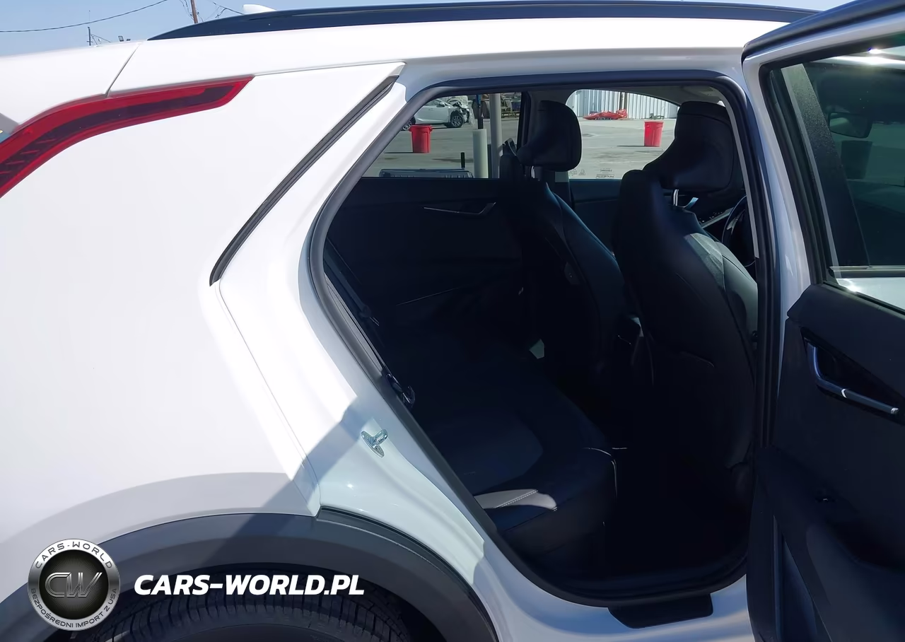 2023 Kia Niro Ex VIN:KNDCR3LE4P5078144 - 8
