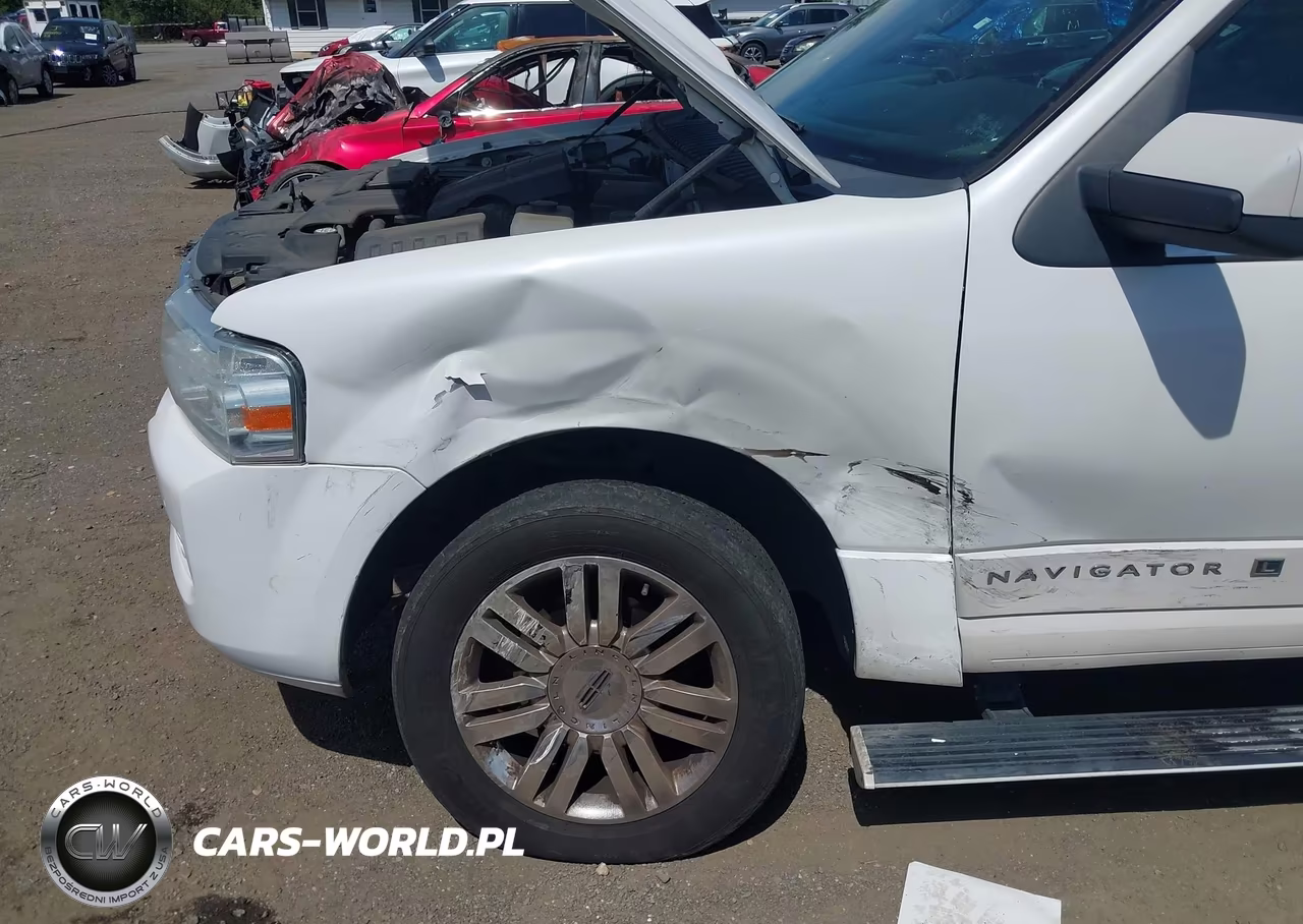 2011 Lincoln Navigator L VIN:5LMJJ3H50BEJ08233 - 6