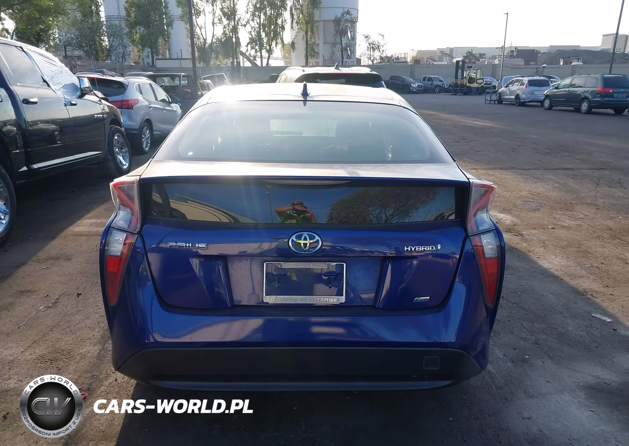 2016 Toyota Prius Two Eco VIN:JTDKARFU7G3507751 - 16