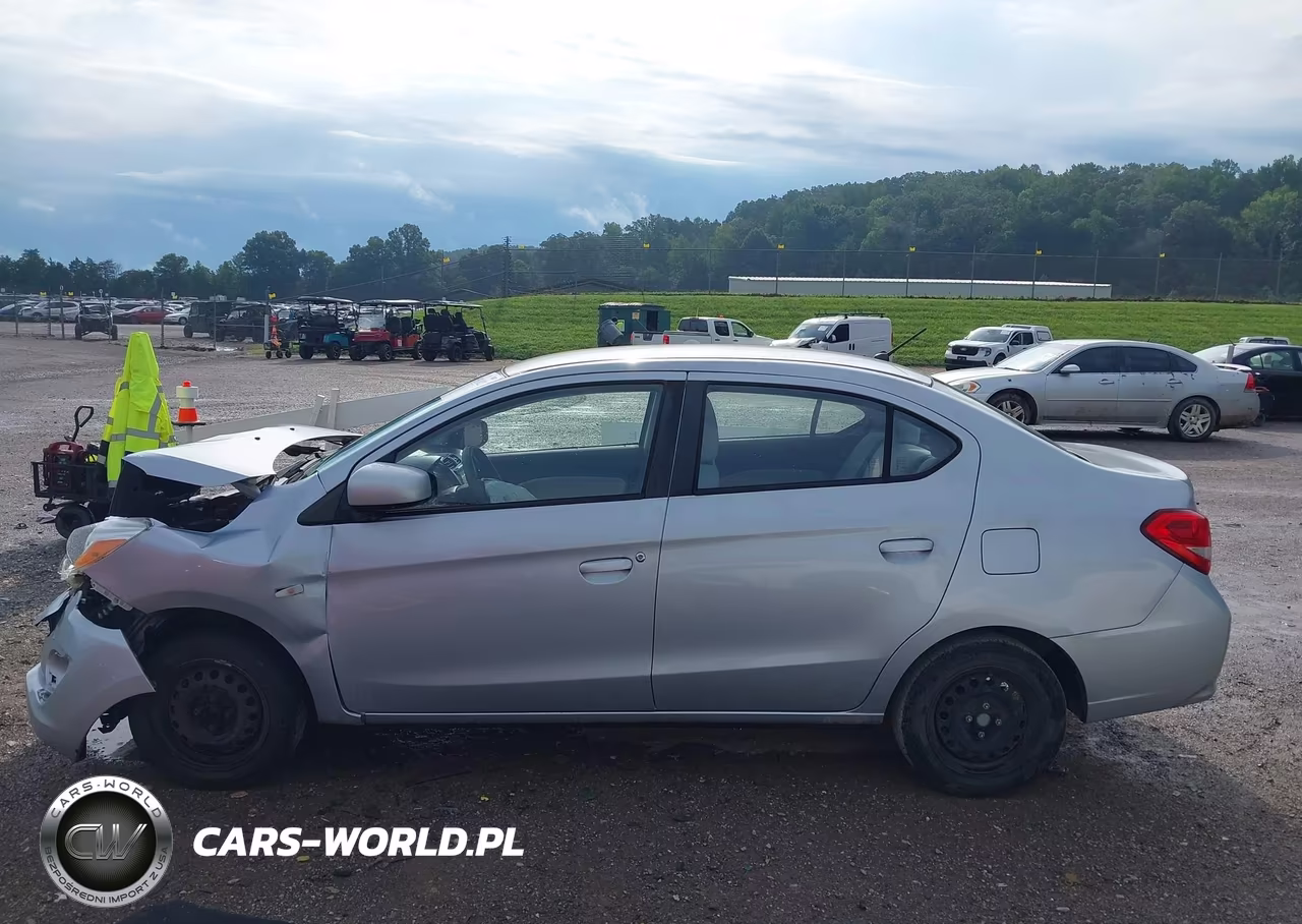 2018 Mitsubishi Mirage G4 Es VIN:ML32F3FJ0JHF14352 - 13