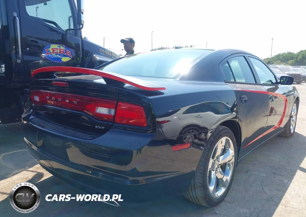 2014 Dodge Charger Sxt VIN:2C3CDXHG2EH138089 - 4